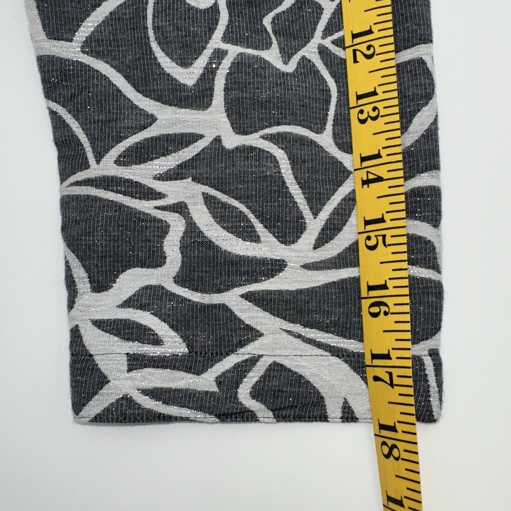 Additions By Chicos Gray White Floral Top Metallic Thread Button Open Front 3/4 - Picture 6 of 8